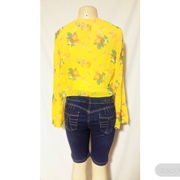 Sexy Yellow Floral Top L - Picture 4 of 7